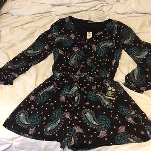 Express navy blue paisley romper